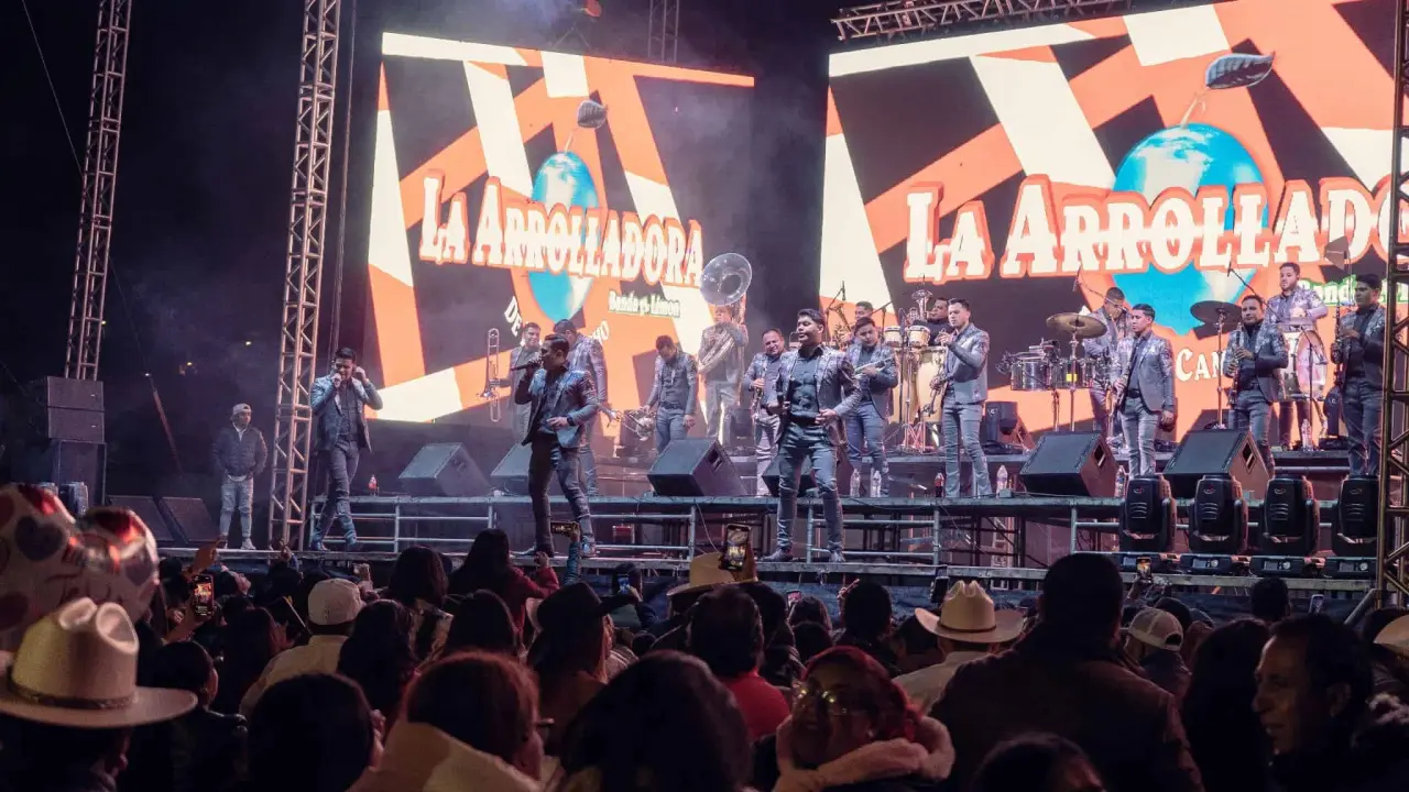 La Arrolladora Banda El Limón dará concierto en la Feria de Semana Santa de Atempan 2024, en Puebla. Foto: Cortesía