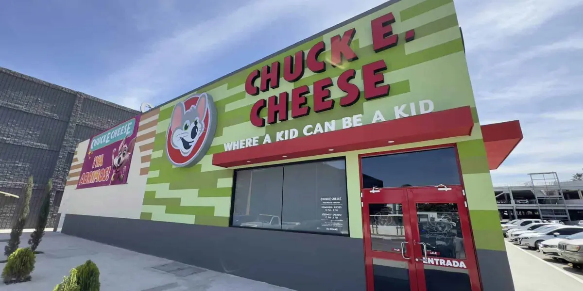 La sucursal de Chuck E. Cheese ya fue inaugurada en Culiacán. Foto: Rodrigo Ampie