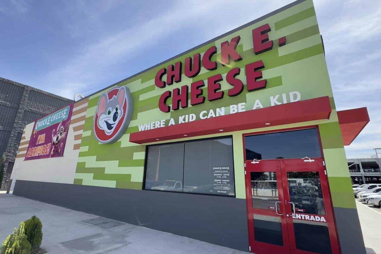 La sucursal de Chuck E. Cheese ya fue inaugurada en Culiacán. Foto: Rodrigo Ampie