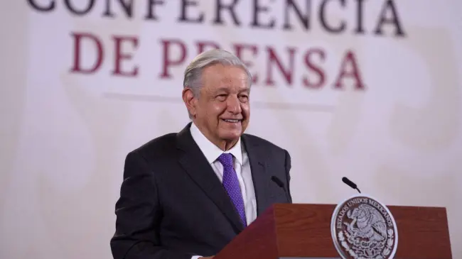 AMLO.