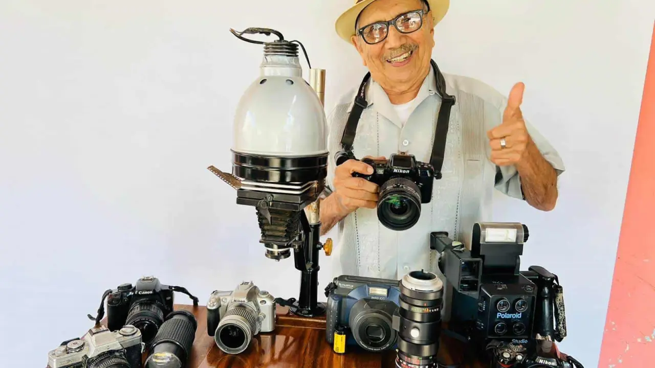 Alejandro Ríos es el fotógrafo de La Palma. Captura recuerdos que perduran.