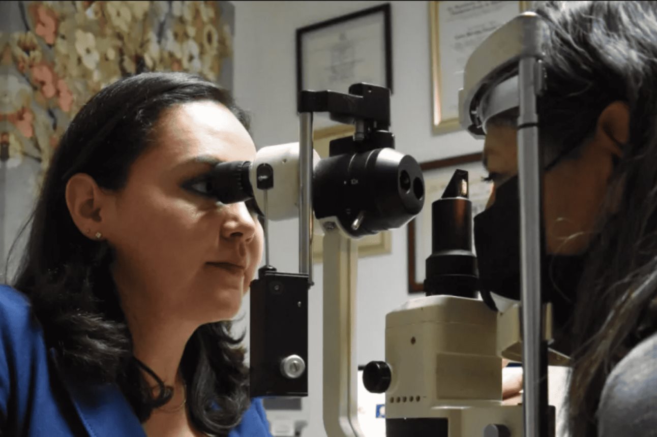 La oftalmologa Tania Nieblas, especialista en tratar el Glaucoma.