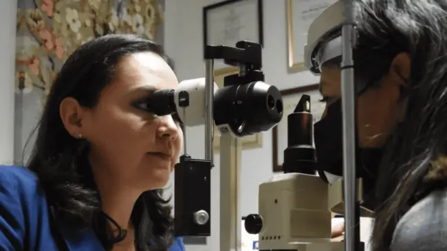 La oftalmologa Tania Nieblas, especialista en tratar el Glaucoma.