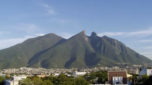 Cerro de La Silla en Monterrey. Imagen Wikipedia