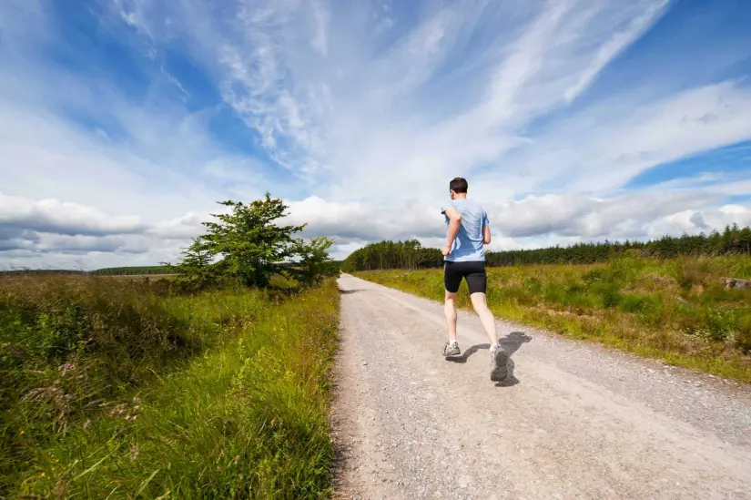 Hombre corriendo