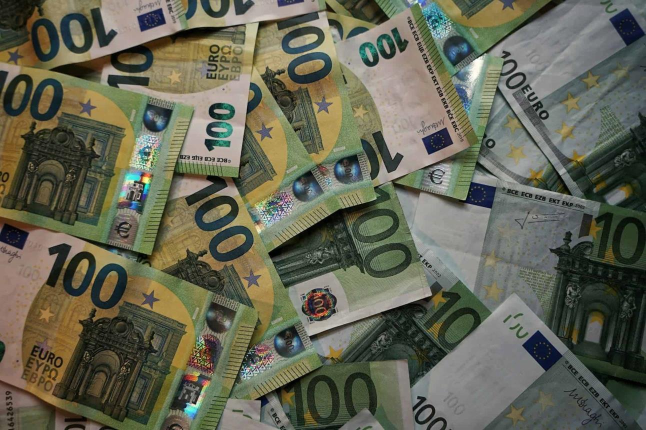 Precio del euro para hoy miércoles 13 de marzo en México. Foto: Unplash