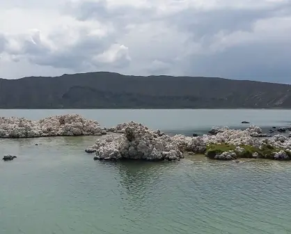 Laguna de Alchichica: Un oasis natural en Puebla