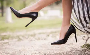 ¿Cómo saber tu talla de zapatos para mujer en USA y México? Guía comparativa