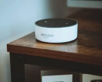 ¿Cómo puedo utilizar la función Drop In de Alexa?