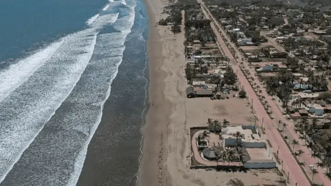 Municipio de Guasave. Casas de playa en la rivera del Mar de Cortés