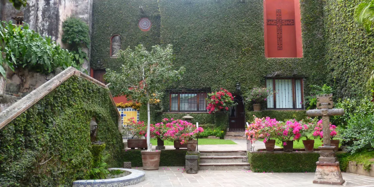 Jardin del Museo Robert Brady en Cuernavaca. Foto Wikipedia