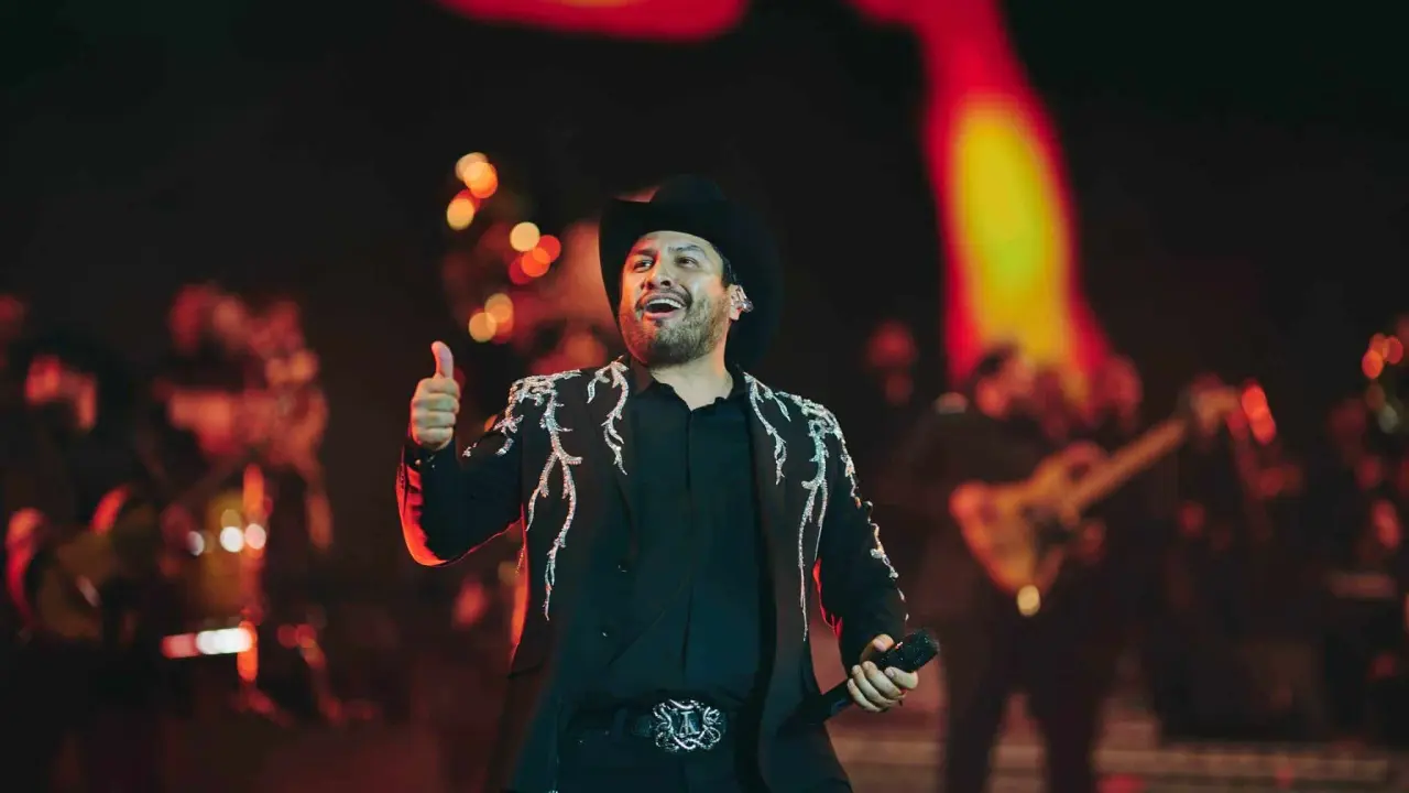 Julión Álvarez, estará en el Palenque de la Feria de Gómez Palacio. Foto: Cortesía