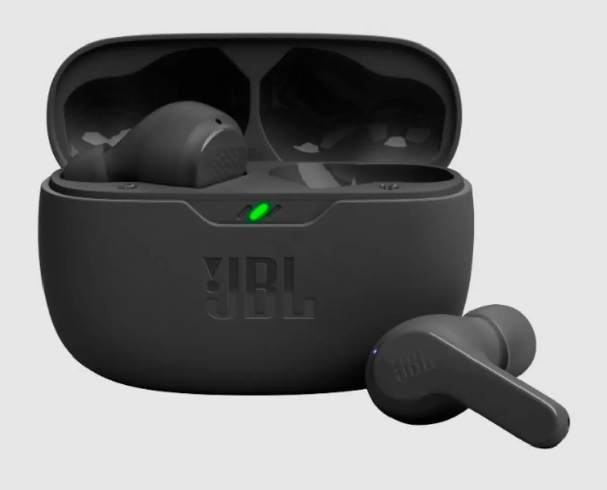 Los auriculares JBL Vibe Beam tienen un diseño ligero y batería duradera. Foto: Cortesía