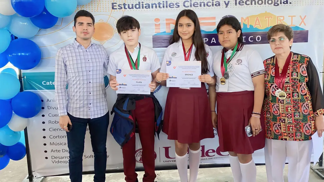Los estudiantes galardonados son un orgullo para Navolato.