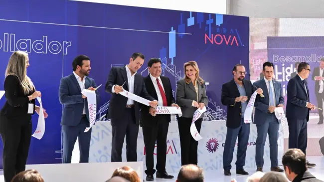 Dieron el banderazo de inicio del Complejo Industrial Bafar Norte en Chihuahua. Foto: Cortesía