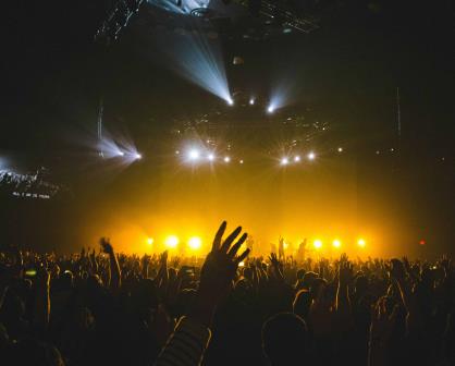 Entre nostalgia y emociones, Westlife brinda concierto inolvidable en Monterrey