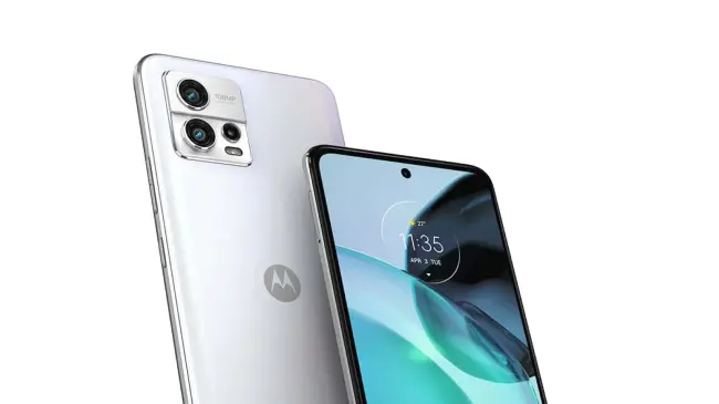 El smartphone Motorola Moto G72 trae altavoces estéreo. Foto: Cortesía