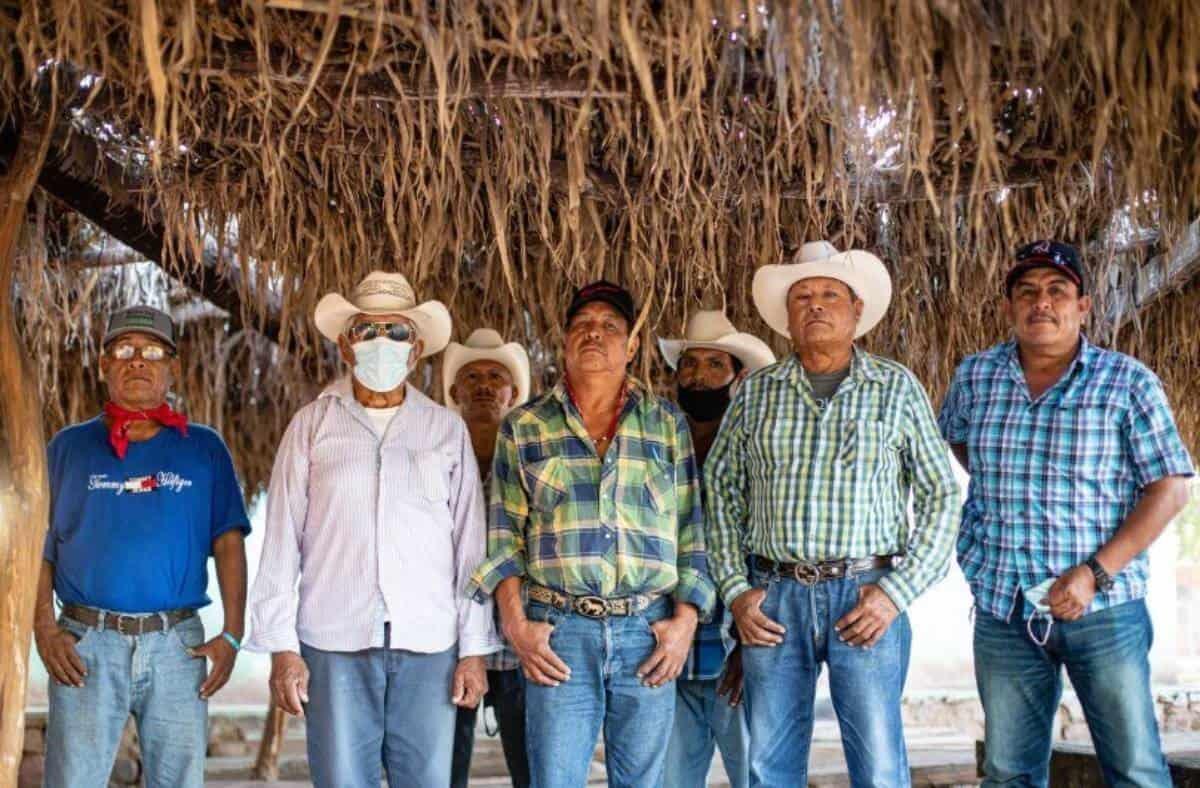 Representantes del pueblo Yaqui. Foto El País