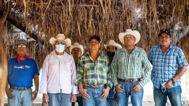 Representantes del pueblo Yaqui. Foto El País