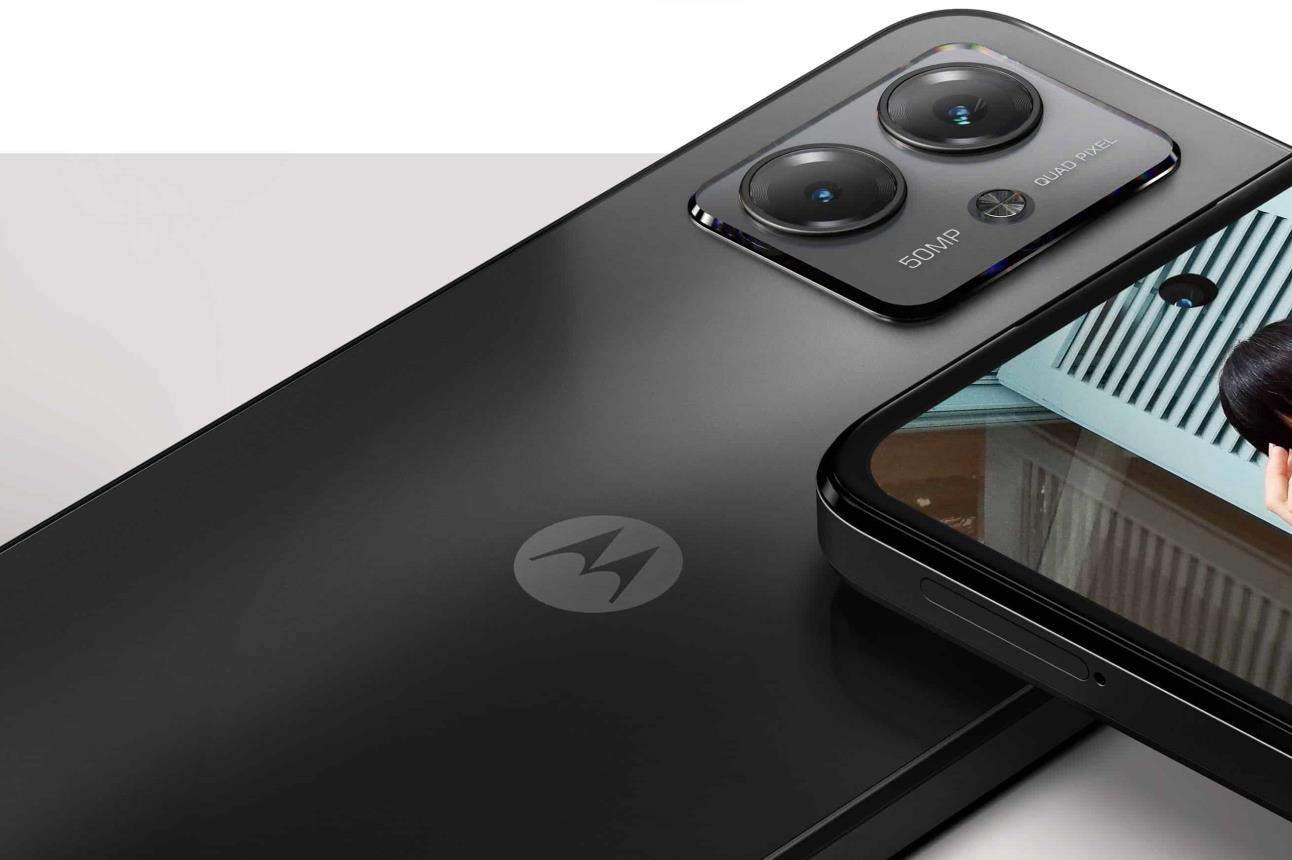 El dispositivo cuenta  con sistema de cámara de 50 MP mejorado por la tecnología Quad Pixel | Imagen: Motorola
