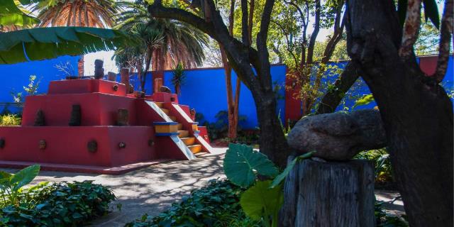 ¡Ven a celebrar el 65º aniversario del Museo Frida Kahlo, la Casa Azul en Coyoacán!