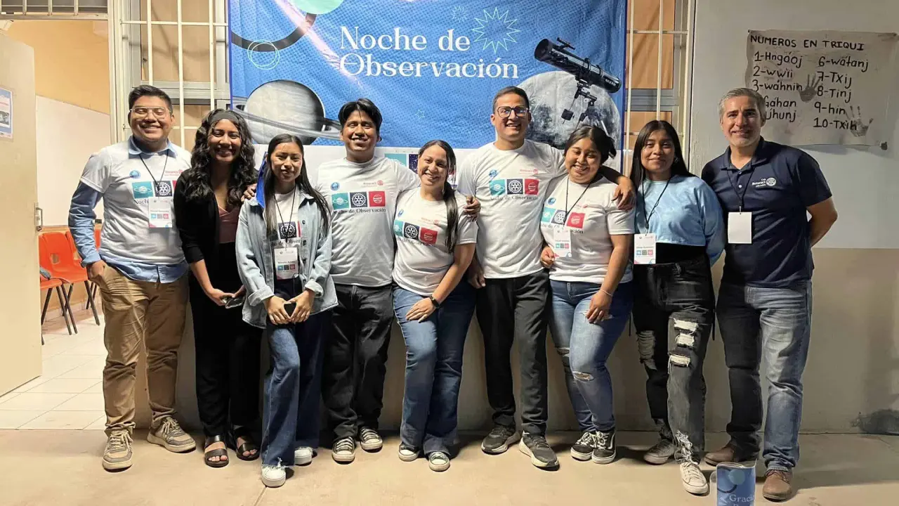 El equipo organizador de la segunda noche de observación de estrellas en Villa Juárez