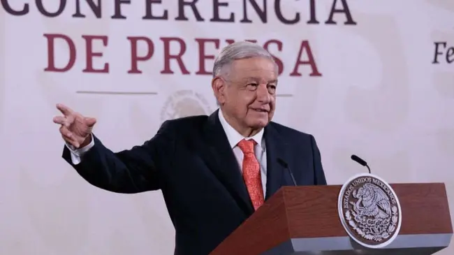 AMLO.