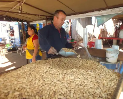 Fernando el Inge, es el rey de los cacahuates en Guamúchil