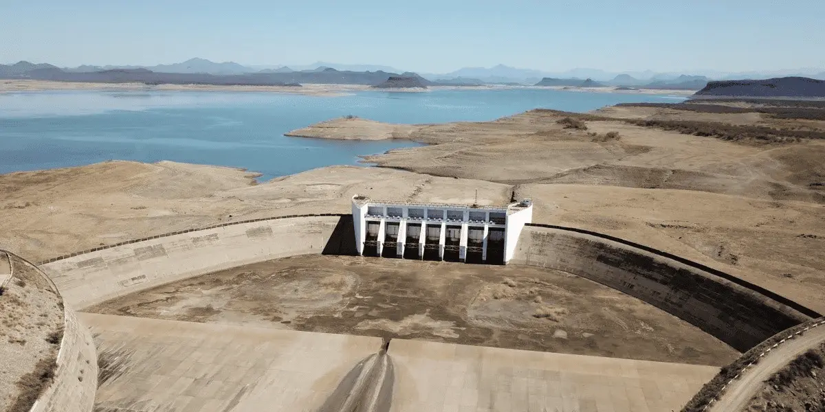 Bajo almacenamiento de agua en Sinaloa, avanza el estrés hídrico