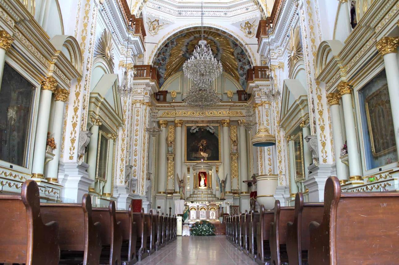 Interior de la Capilla de la Virgen de los Dolores, El Calvario, en Metepec. Foto Secretaría de Cultura y Turismo