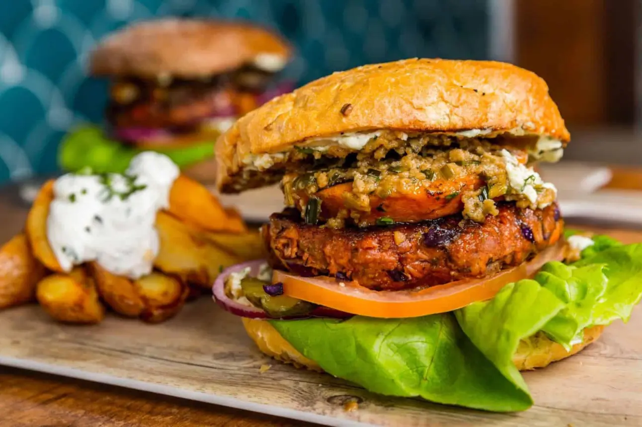 Receta de hamburguesa vegana. Foto: RTVE