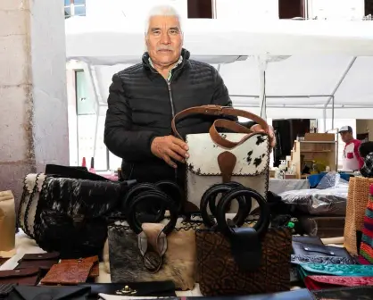 Francisco Cisneros, artesano de Jerez, Zacatecas, dedica su vida a crear bolsas de ixtle