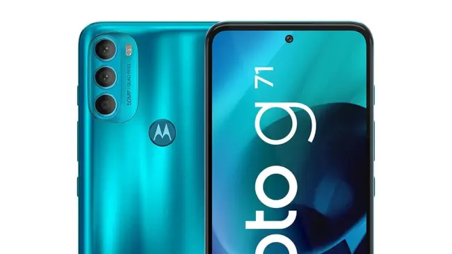 Smartphone Motorola Moto G71 con altavoces estéreo y cámara de 50 megapíxeles. Foto: Cortesía
