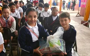 En la primaria María Trinidad Dórame Ramos fomentan el amor por los libros en Sinaloa
