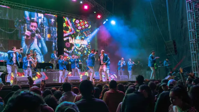 La Arrolladora Banda El Limón reveló que dará concierto el 3 de mayo en Morelia. Foto: Cortesía