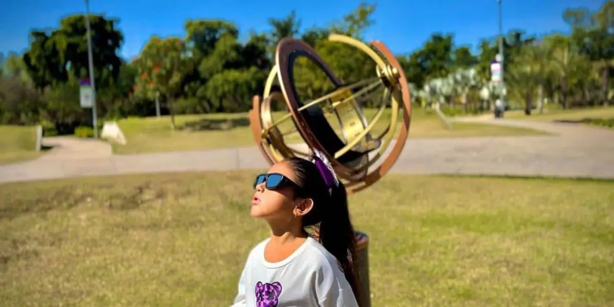 El peligro de observar de forma directa eclipse solar del 8 de abril