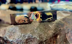 Lugares en Mazatlán donde se regalarán lentes para ver el eclipse solar