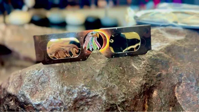 Lugares en Mazatlán donde se regalarán lentes para ver el eclipse solar.