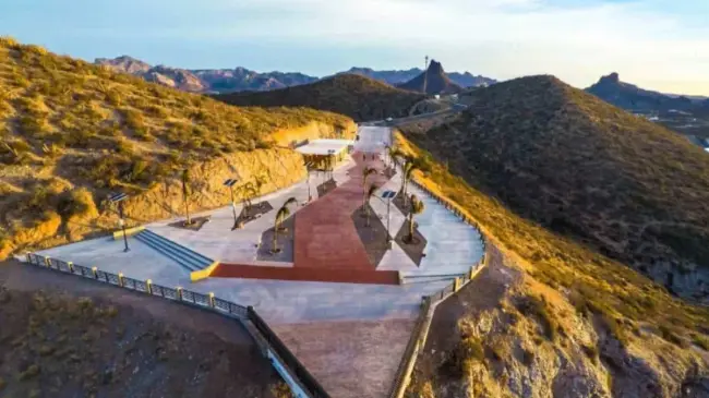 Vista panorámica desde el mirador en San Carlos, Sonora. Foto AB Travel