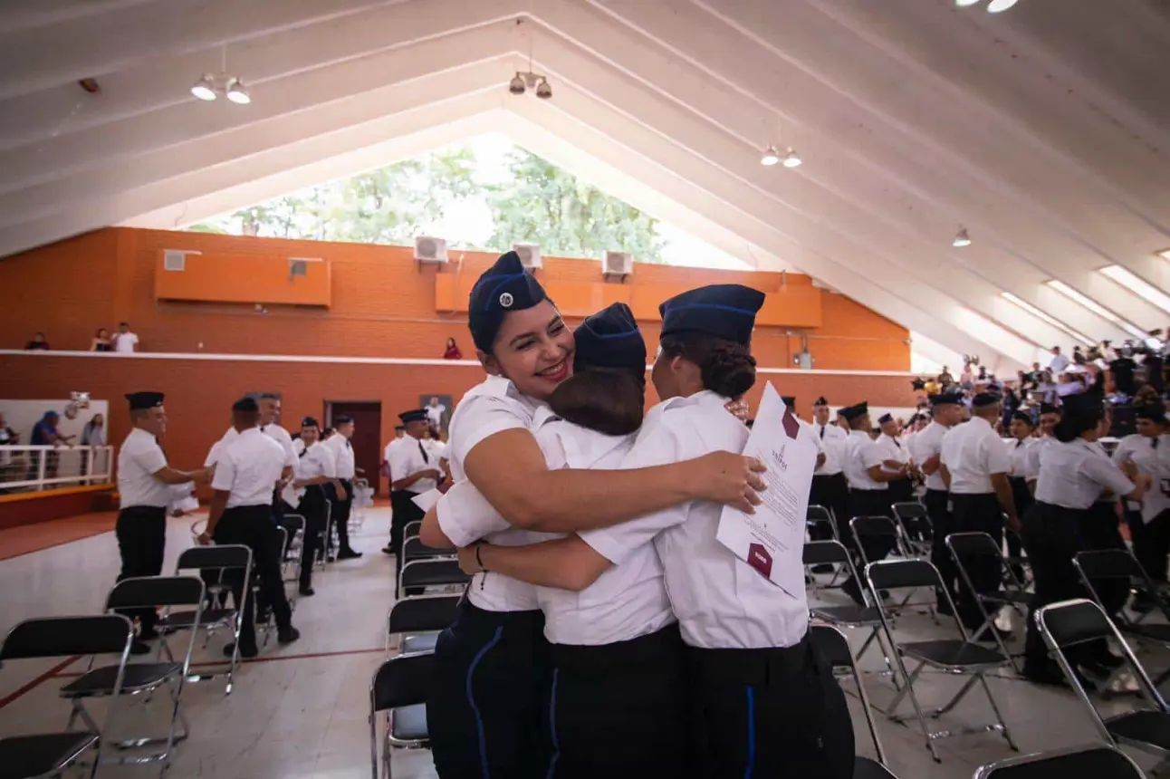 Policías graduados.