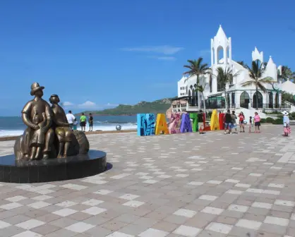 Mazatlán a reventar por turistas que vienen a ver el eclipse solar del 8 de abril