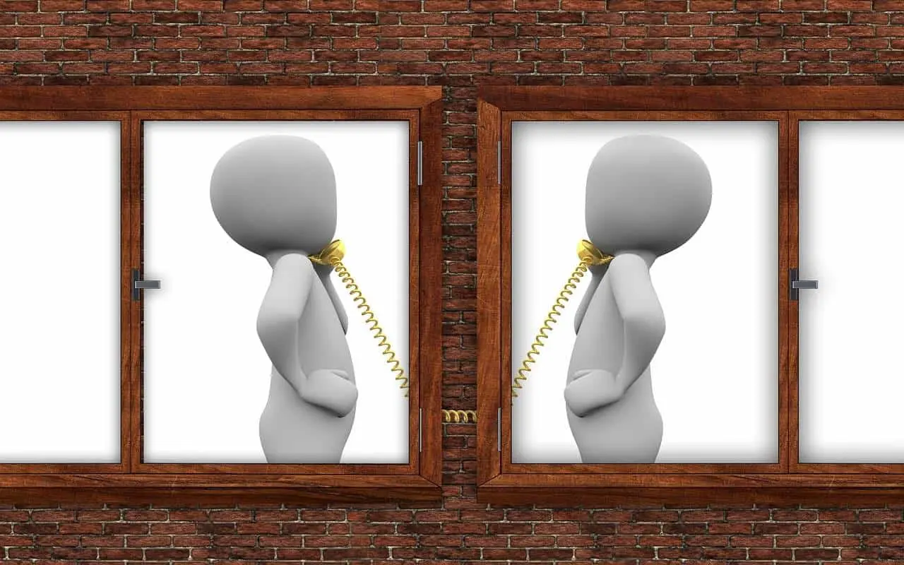 Oportunidades y desafíos en el habla sintética. Foto Pixabay