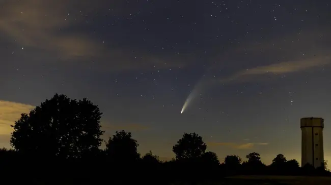 Cuál será la mejor hora para ver el cometa Diablo en México durante el eclipse solar. Foto: Pixabay (temática)