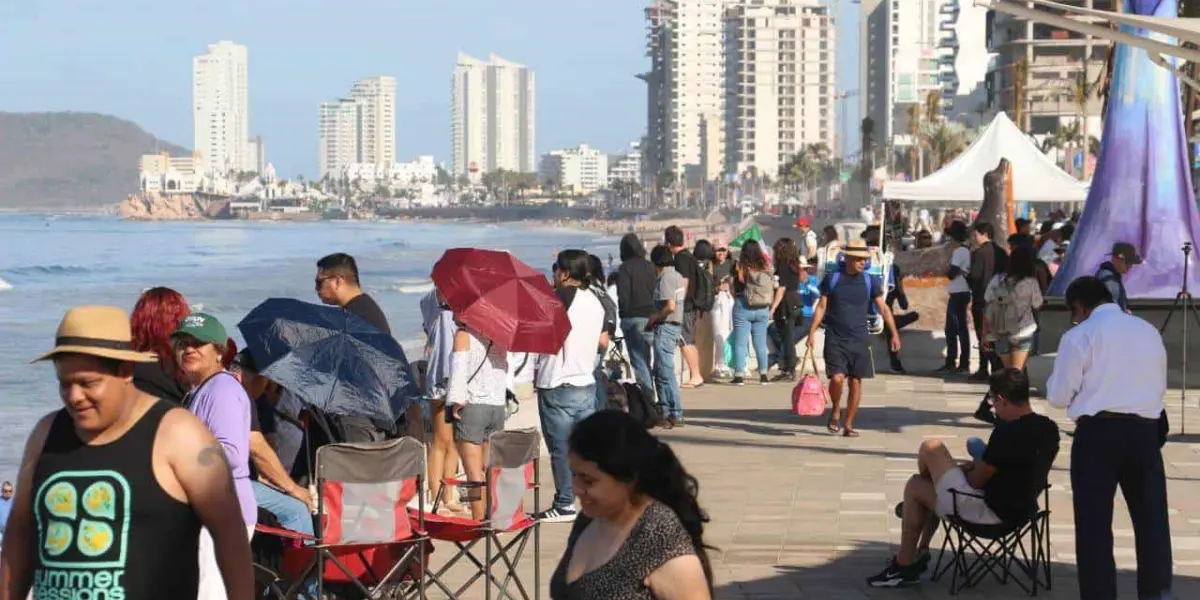 Eclipse solar desde Mazatlán, Sinaloa.