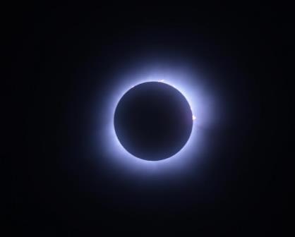 Mazatlán a oscuras: así se vivió el eclipse solar en su fase total