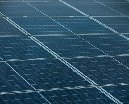 Desmiente CFE  NO regala paneles solares