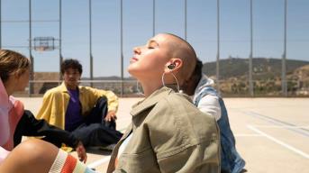 Audífonos JBL Live Free 2 con cancelación de ruido tienen oferta de $1,500 en Amazon