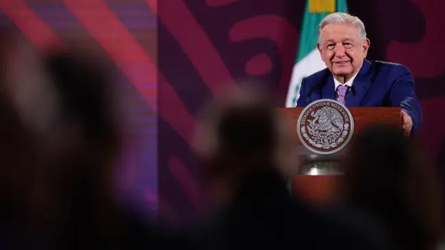 AMLO.