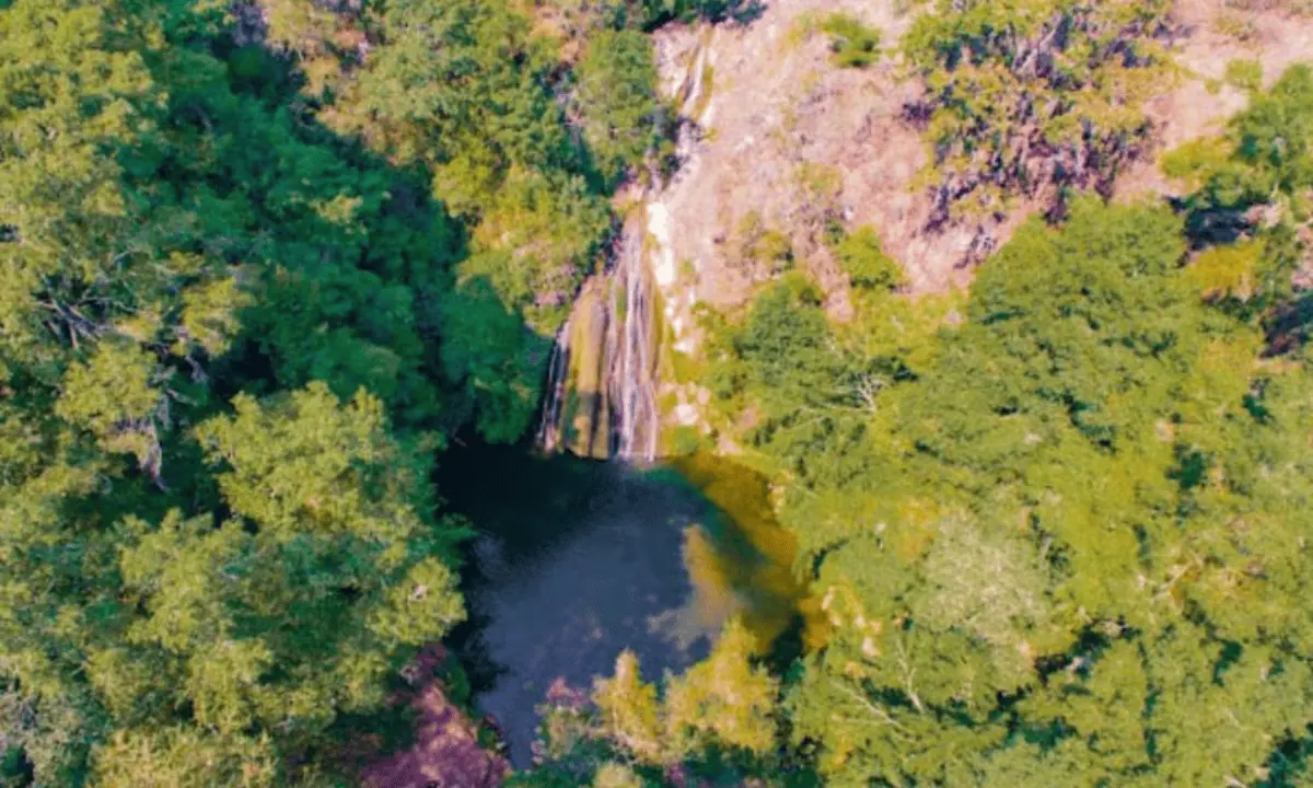 Disfruta de bellos paisajes naturales desde la Cascada de Zacapoaxtla en Puebla. Foto El Universal