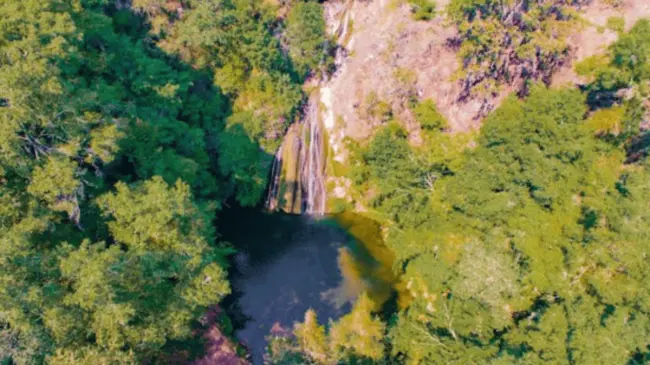Disfruta de bellos paisajes naturales desde la Cascada de Zacapoaxtla en Puebla. Foto El Universal